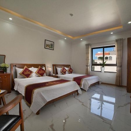 Quang Tung Hotel Dong Khe Sau Esterno foto