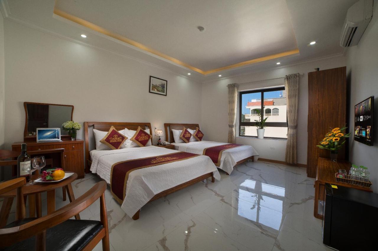Quang Tung Hotel Dong Khe Sau Esterno foto