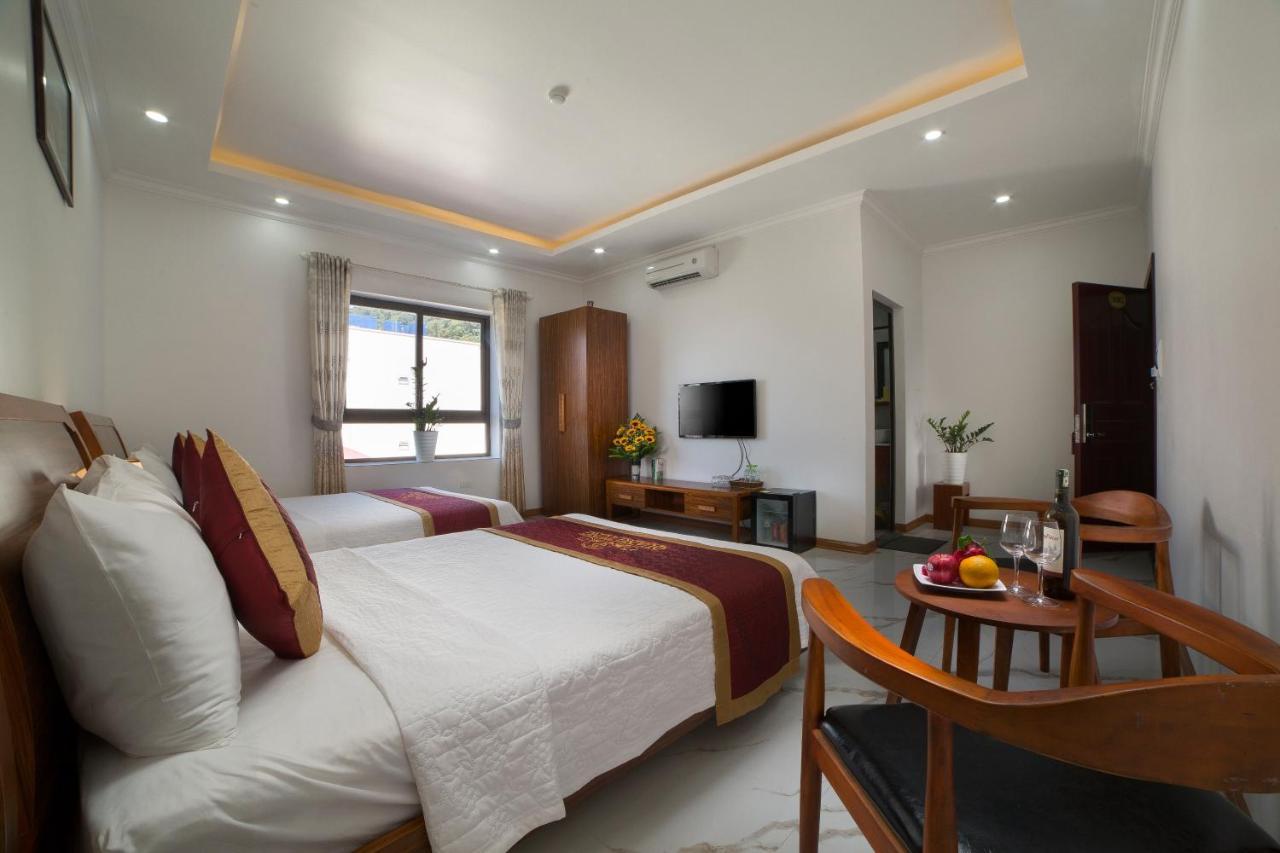 Quang Tung Hotel Dong Khe Sau Esterno foto