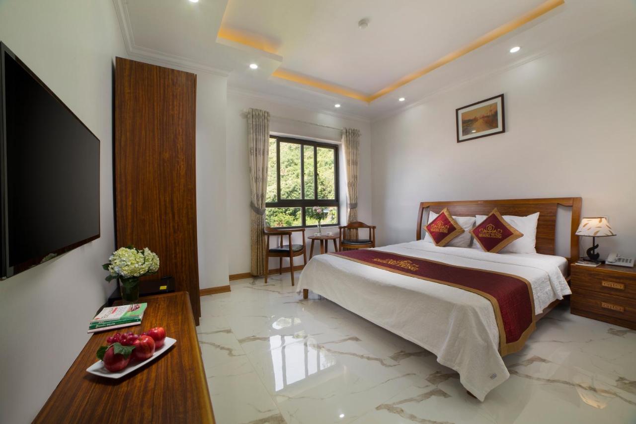 Quang Tung Hotel Dong Khe Sau Esterno foto