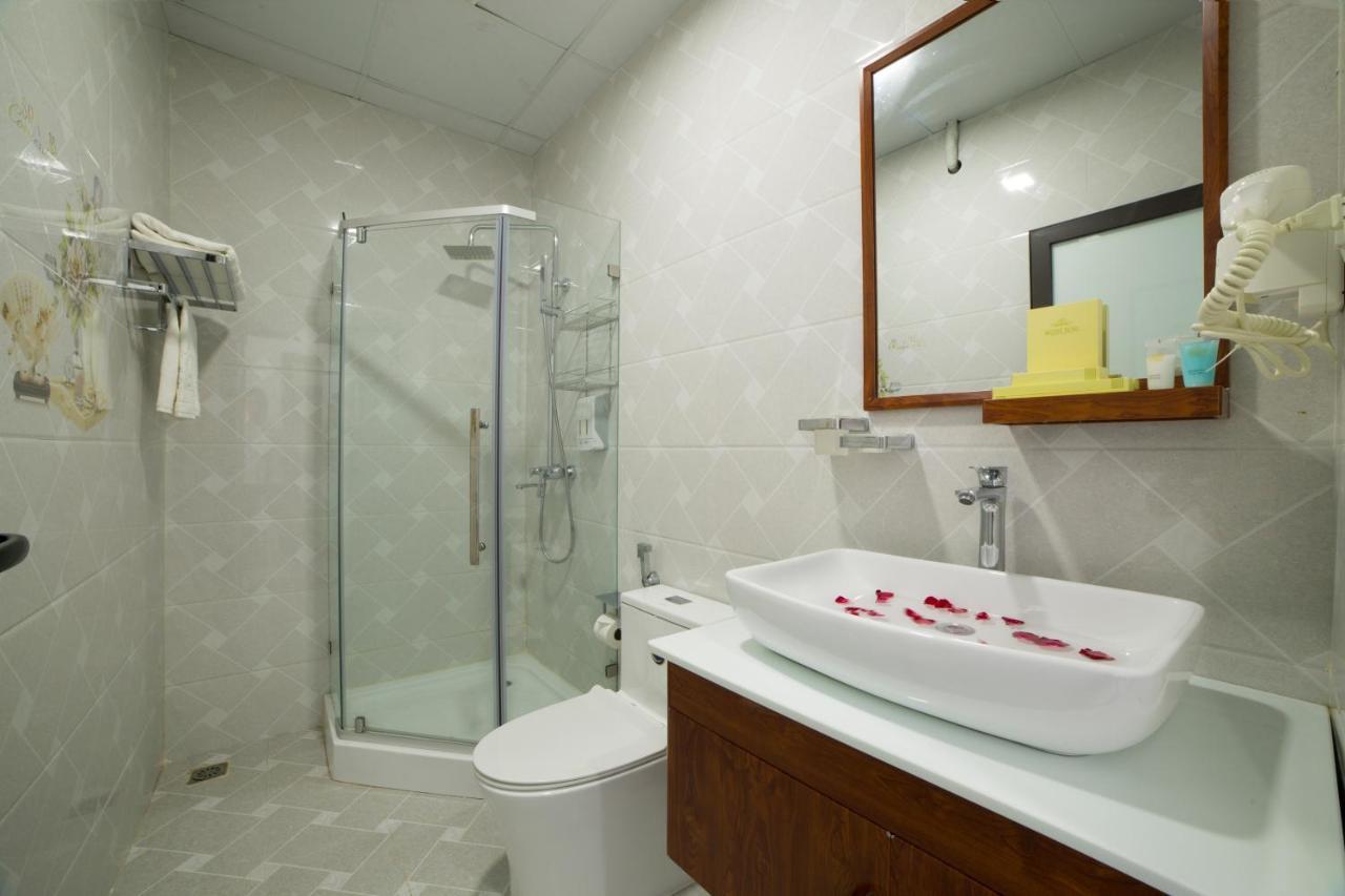 Quang Tung Hotel Dong Khe Sau Esterno foto
